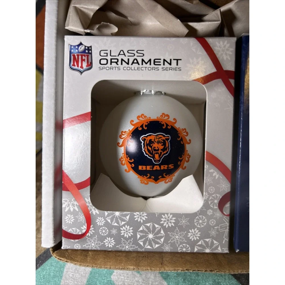 3 Piece Chicago Glass Ornament Set (NEW)